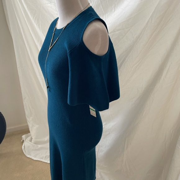 Sweeter blue dress style. Size L - Picture 7 of 11